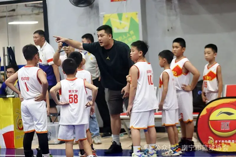 如何设计科学合理的篮球轮换训练方案_1